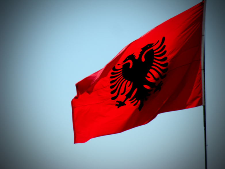 Asllan Dibrani,ibrahim egriu,Shaban Abazi, Maki,Makfire CANOLLI,kosova lindore , Lugina e presheves, zenel Hajdini, florim rushiti,adem Jashari,Brahim Salihu CURRI ,xhim xhema,Dr.Ramadan Xhema,Poezi,hijet që teatronin,armiku ,kosova ,medvegja ,presheva ,shqiperia etnike,UçK,Uçpmb,ilirida,adem jashari,skënder beu, nën tereza,Medvegja Redaksia, tupalla.com,sanxhaku i nishit,kultur ,sport,politikë, luftë,paqe,pajtim, korrupcion , gjygje,shkollë,arsim,profesion,shkencë,art,parlament,avokat,presidentja,Pacolli,femi Beha,PD medvegje, PVD Medvegjë. Kosova Lindore, Ligina e presheves,riza Halimit,Sadri Ramabaja,Rrapi i jetës sime, Gallap-Gollaku, Zahide Marije Ukaj-Malësorja medvegjase,Ismail Morina-Ballisti ,ortodokset shqipetar ,Ajet DULI,Maqedoni,Beogradi,sport boks ,Agim Tahiraj ,Aziz salihu, Samir Salihu,Tupalla.shpernhulja e shqipetarve 1999,poezia e javës,Ali Hajdini,Sanxhaku i Nishit,Filmi , Kosovë, shqiponjë e robëruar,Jusuf Gërvalla, Sofra Medvegjase,Shqiptare,shoqata Medvegja,Din EGRIU Atentat,Ali Lajçi, Kufiri kosovë Mal i Zi,Historia Shqiptare ,Shperngulja sanxhaku i Nishit Toplica, Zahide Marije UKAJ-Malësorja Medvegjase,1 Maji,Bashkim SADIKU, Bashkimin Kombëtar,internet,rrjetet socjale, LSH në Gjermani me 01.05.2015,Promovim librash në Mërgatës Shqiptare, Poezia e javes, Fshati me roje,xhandarmeri,Lufta e pare botrore,Beteja e Çanakalasë 1915-1916,Tupallë, Tupalla,Sfirca, Kapia, Kufiri,Kumanova,pushke e vjeter , 14 vjetorit të luftës çlirimtare në Kosovën Lindore / OVL e UÇPMB-së  , Medvegjë - Pas spastrimit etnik  të shqiptarëve - vazhduan edhe prerjet e maleve me përkrahjen e shtetit ,mbi 1000 hektar, Maqedonisë po i rrëshqasin themelet mbi tokat shqiptare, Terrorizmi sllavo-maqedonas mposhtet vetëm  me konfederatë ose shkëputje, Marrëveshja e Ohrit ka vdekur, Koco Danaj,Kryetar, Lista për Shqipëri natyrale,do  të lulezoj Kumanova, Masakra e Dubravës më e tmerrshmja nga Lufta e Dytë Botërore,Mbahu Loke,operacioni shigjeta, kolonel Ruzhdi SARAMATI, memorial brigada 128 e Uçk-së,Gostrozhup të Hasit, MË MIRË I VRARË E NË GURË LAPIDARI SE SA I VDEKUR PËR SË GJALLI!Ismet Asllani-Prapashtica, Ilir Meta ,Aleksander Vucic,Ballist Morina,Biografia Shaban Abazi, mos blej produkte serbe, Blej shqip  Bac u kry, ATJE I KEMI VARRET E TË PARËVE, FTESË ,Partia Demokratike Dega në Medvegjë, Medvegja tani në drejtimin e duhur, S F I R C A  Historiku - nga erdhëm ku jetuam, 17 Qershor 1999 - Dita e çlirimit e Komunës së Vushtrrisë ,Faton Hamiti , Medvegja Diskriminimi,Beteja e kosoves 1389 ,Perandoria Osmane 1389 , Turqia 1389,Idriz ajeti  feston ditelindjen ,Halim Hyseni, -  GJYKATA SPECIALE PRODUKT I FABRIKIMEVE TË SIGURIMIT SHTETËROR SERB,-  Shqiptarët duhet t'i thonë jo Gjykatës Speciale,,Kisha e Xhamia, PLATFORMA POLITIKE, Per komb e per Atdhe, leshohet pe,Ibrahim EGRIU, Nazmi Hajredini,Maki Makfire CANOLLI Maqedonci, Ajet DULI,Sadri Ramabaja,Adem Shehu ,Shehi, Muhaxherët,Vushtrria, dita e deshmorëve,pshdk , LDK, PDK , AAK, PD,LS,VV, tahir veliu,shqiperi etnike, presheva , ovl uçpmb , Ovl UçK, Tetovë, shkup, lufta 1998 -1999,Nato,çameria ,Qameria, ilirida, Kërçova, Struga, Dibra, Prizreni, Vlora, Saranda,Bujanoci, Peja, Dugagjini, Tropoja, Bajram CURRI,Ulqini, Plave e Guci,Shkoder,Deti , plazhi Deti Adriatik, Deti Jon, Koroacia, maqedonia, Lugina,beteja e Koshares, Drenica, Lufta ne Kosove, Edi rama, Sali Berisha, Ismail Qemajli, Skender beu,ali Ahmeti.hashim thaqi , Albin Kurti.SHBA, Crans Montana,Batalioni ATLANTIKU,EGRIU, BejiqiRamush,Beiq,nvalidi i luftes , Irfan XHAFERI,Mesuesi i popullit Abdi Begu-Haxhiu, kufiri te Molla e Kuqe,Koço DANAJ , Tahir VELIU, LISTA PËR SHQIPËRI NATYRALE ,LËVIZJA PËR SHQIPËRI TË BASHKUAR,XHULI SPAHIU, ©MAKI M CANOLLI, Abdullah  PRAPASHTICA,ALBULENA SALIHU,FEHMI RAMADANI, KONGRESI I MANASTIRIT ,28 NENENTORI , QAMËRI , MEDVEGJË , BUJANOC , PRESHEVË, PLAVË , GUSI,DUL KRASNIQI, MUHARREM SALIHU,DUL KRASNIQI, ILIR META, MIRADIE AVDULLAHI, ZIZE LIZA PEPSHI,MR.QAZIM NAMANI,DR ADIL MUSTAFA,PROF.DR SKENDER KODRA,JIM XHEMA